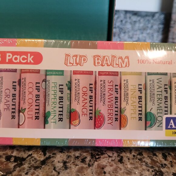 NWT Assorted Gift Box for any Celebration - Picture 4 of 10